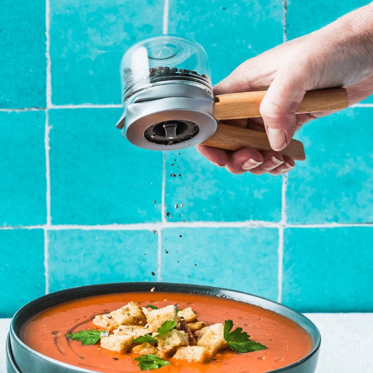 Ortwo 單手使用香料研磨罐(櫸木款)